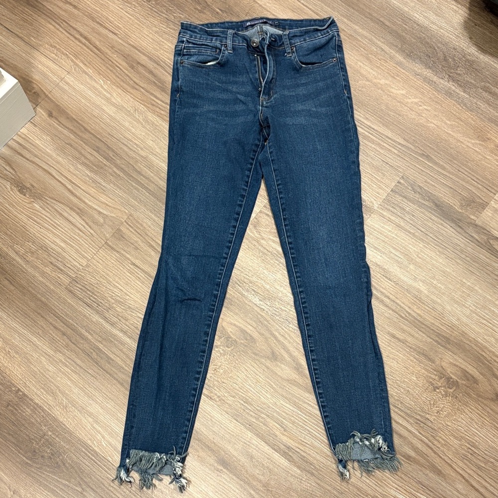 Tractr BLU Dark Blue Skinny Jeans with Distressed Hem Size 26